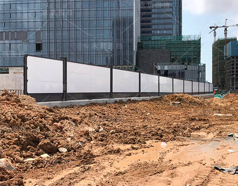 開發(fā)區(qū)標(biāo)準(zhǔn)化道路配套工程項(xiàng)目(A款烤漆圍擋)