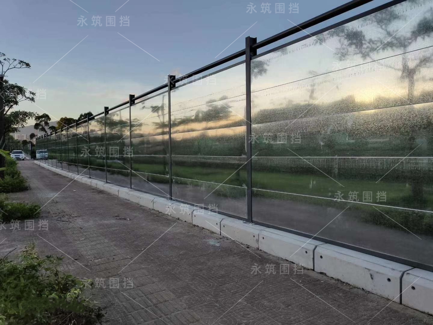 旅游區(qū)街景升級改造項(xiàng)目(深圳C類鍍鋅板圍擋)