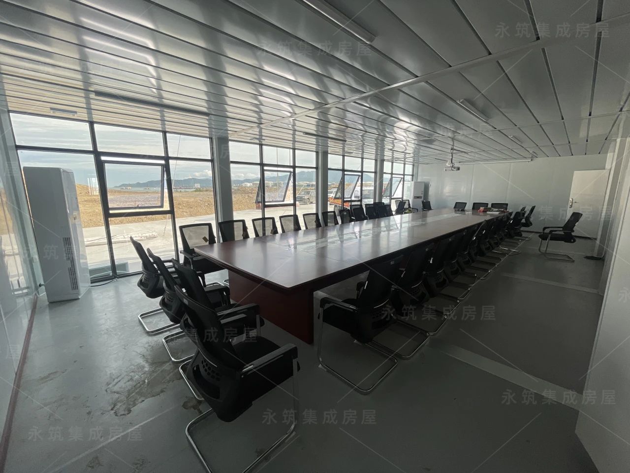 打包箱辦公樓會議室